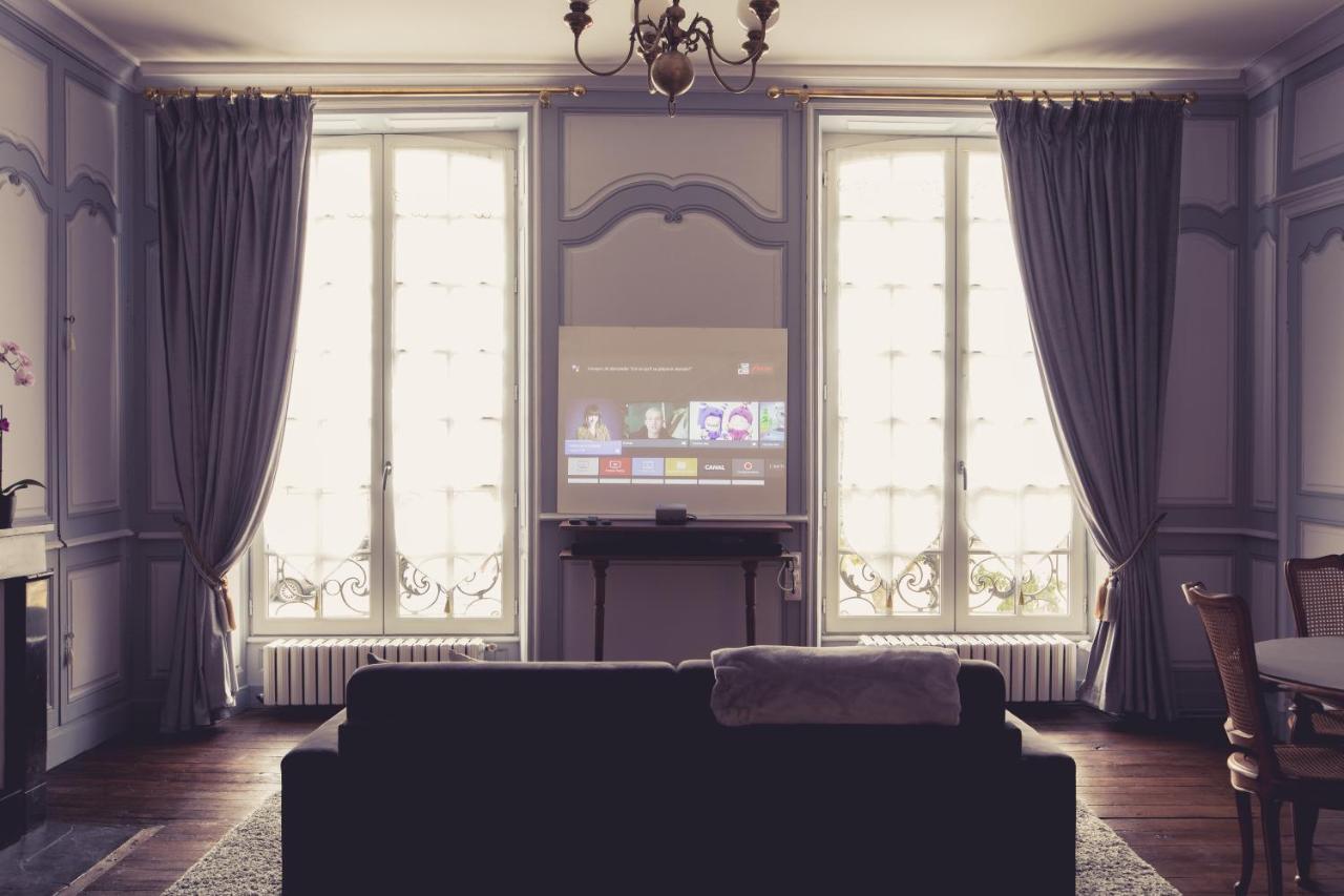פואטייה La Maison De La Liberte Suite Jeanne Barret מראה חיצוני תמונה