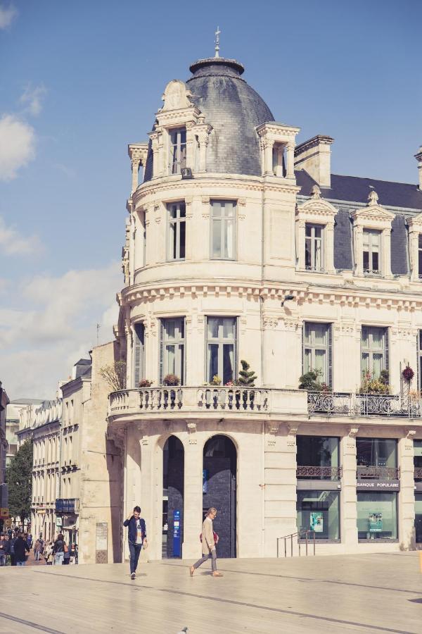 פואטייה La Maison De La Liberte Suite Jeanne Barret מראה חיצוני תמונה